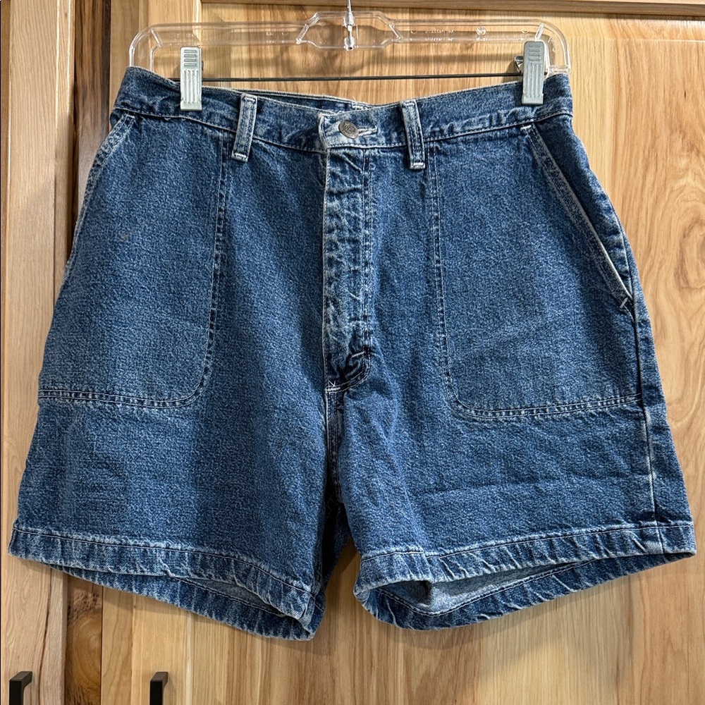 Vintage Wrangler Women’s High Rise Blue Jean Made in USA Cortton Shorts Size 8